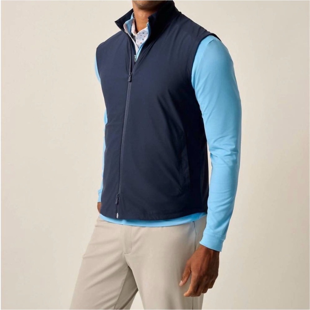 JOHNNIE-O zimmer featherweight performance vest in navy - Picture 7 of 9
